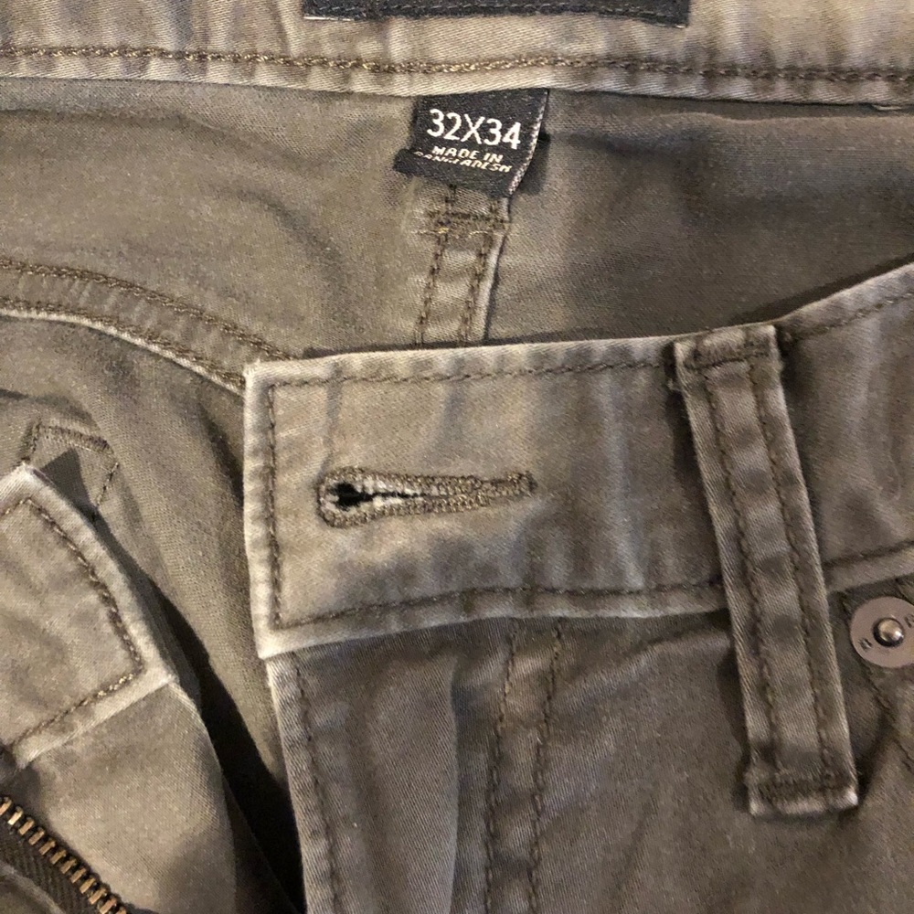 Mens Banana Republic chinos.